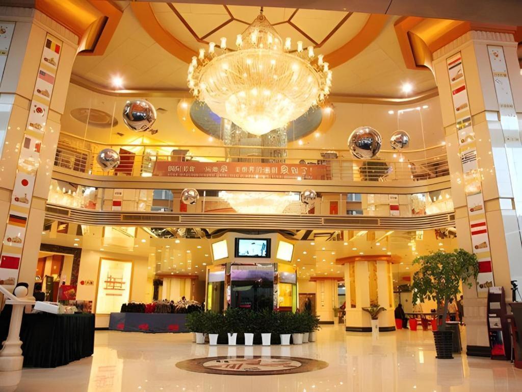 Jinan Yuquan Simpson Hotel Exteriör bild